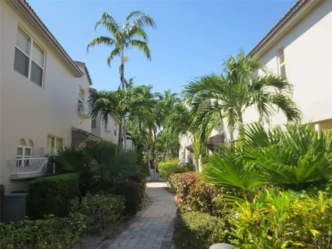 1900 Oceanwalk Lane Lauderdale By The Sea FL 33062