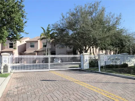 1900 Oceanwalk Lane Lauderdale By The Sea FL 33062