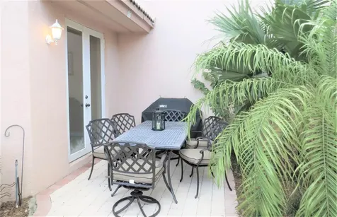 1900 Oceanwalk Lane Lauderdale By The Sea FL 33062