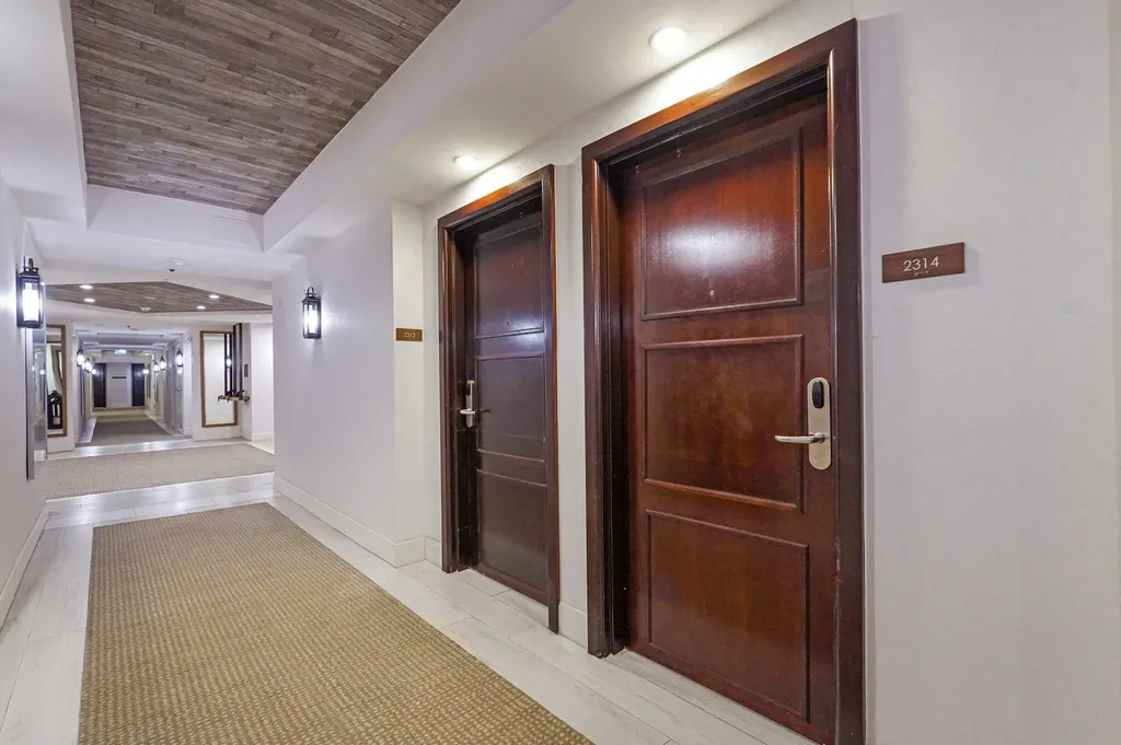 505 N Fort Lauderdale Beach Boulevard Fort Lauderdale FL 33304