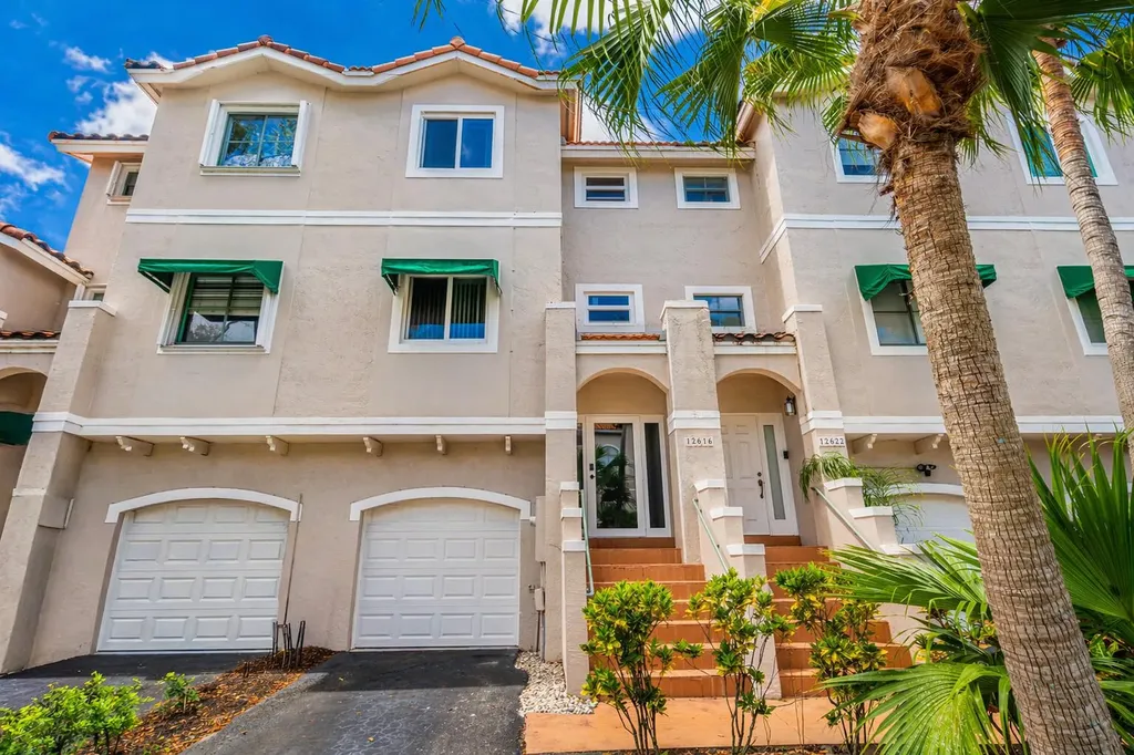 12616 NW 14th Court Sunrise FL 33323