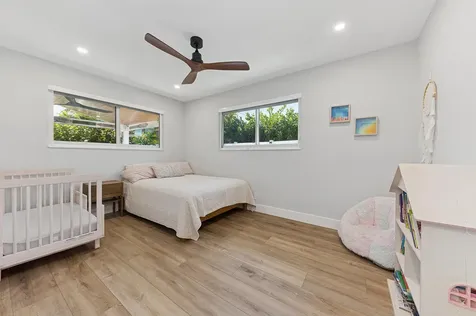 2740 NE 40th Court Lighthouse Point FL 33064