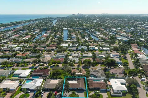 2740 NE 40th Court Lighthouse Point FL 33064