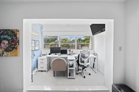 8745 SW 137th Avenue Miami FL 33183