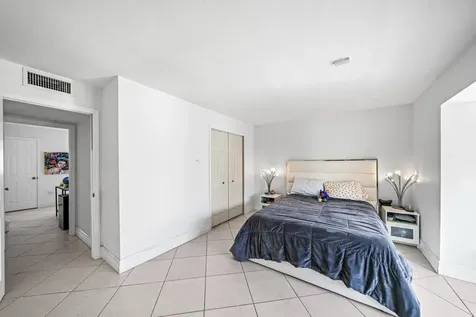 8745 SW 137th Avenue Miami FL 33183