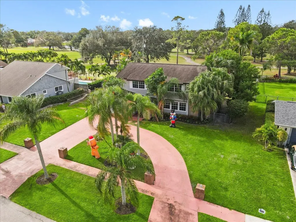 3179 Hoylake Road Wellington FL 33467