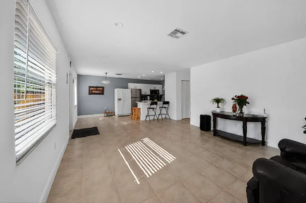 4357 NW 6 Avenue Deerfield Beach FL 33064