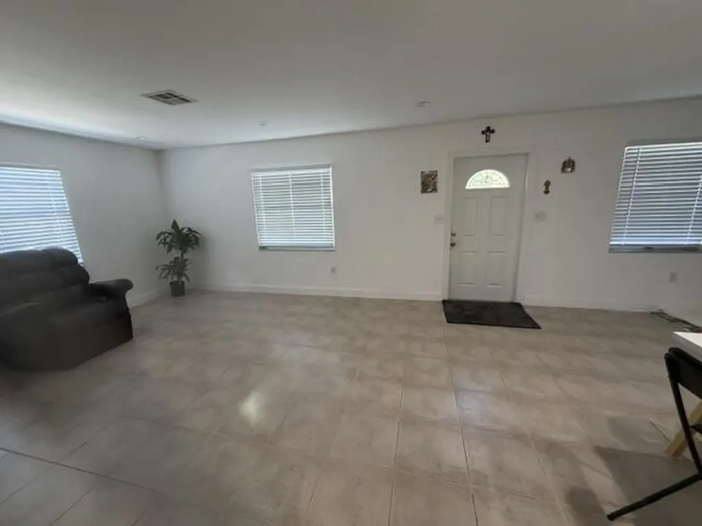 4357 NW 6 Avenue Deerfield Beach FL 33064