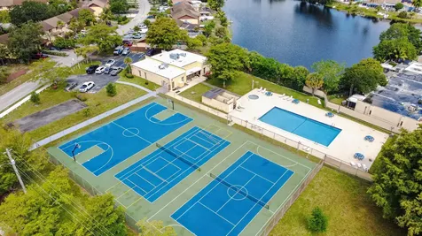 4357 NW 6 Avenue Deerfield Beach FL 33064