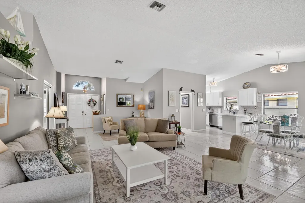 4810 Catamaran Circle Boynton Beach FL 33436