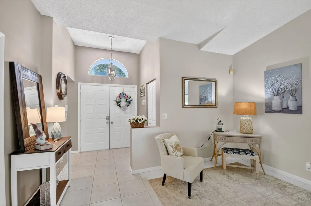 4810 Catamaran Circle Boynton Beach FL 33436