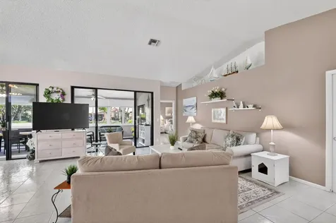 4810 Catamaran Circle Boynton Beach FL 33436