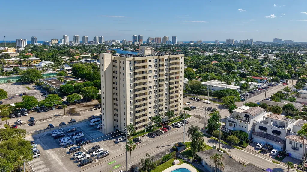 900 NE 18th Avenue Fort Lauderdale FL 33304