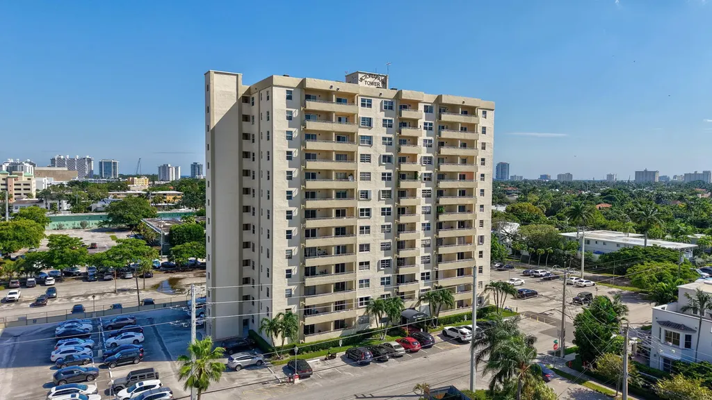 900 NE 18th Avenue Fort Lauderdale FL 33304
