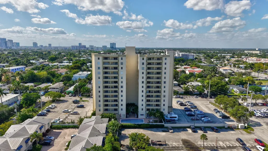900 NE 18th Avenue Fort Lauderdale FL 33304