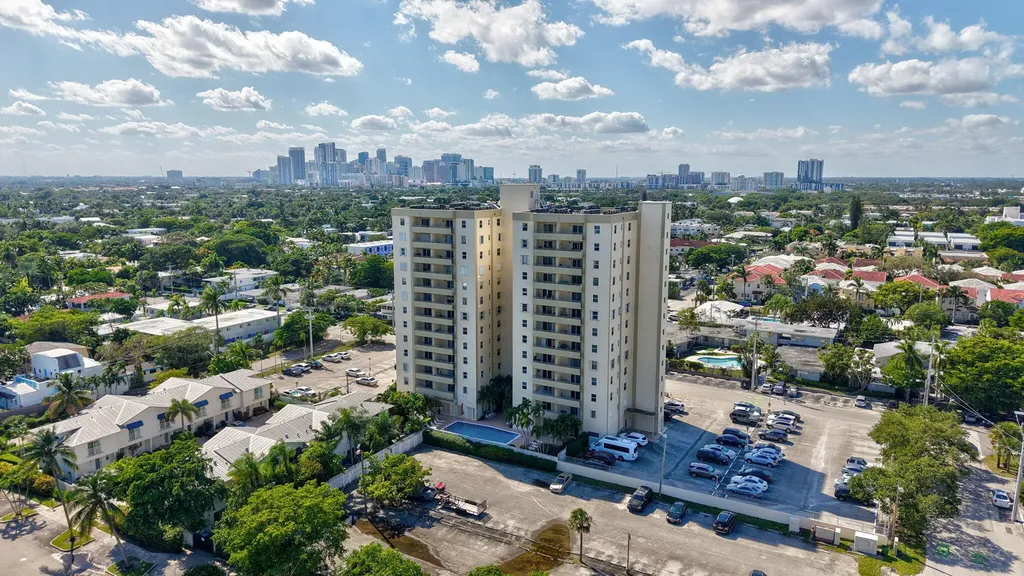 900 NE 18th Avenue Fort Lauderdale FL 33304