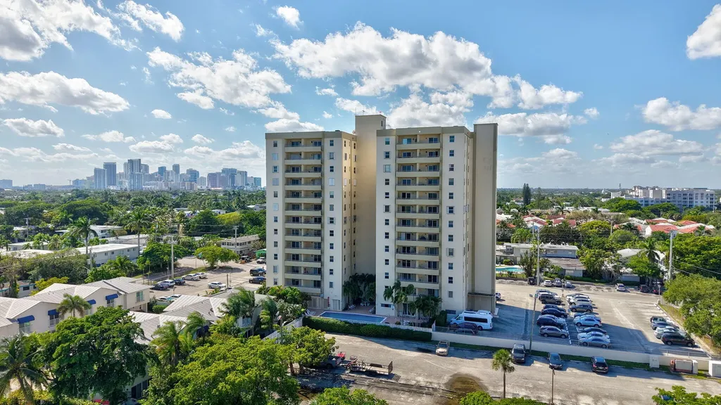900 NE 18th Avenue Fort Lauderdale FL 33304