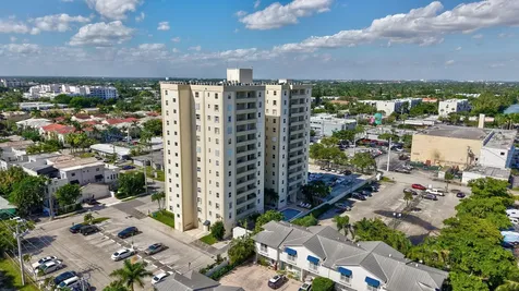 900 NE 18th Avenue Fort Lauderdale FL 33304