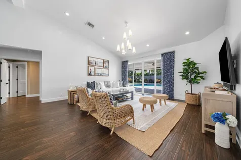 916 SW 37th Court Boynton Beach FL 33435