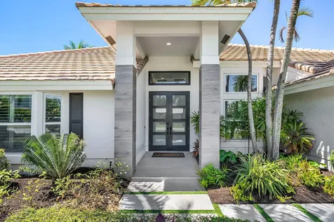 916 SW 37th Court Boynton Beach FL 33435