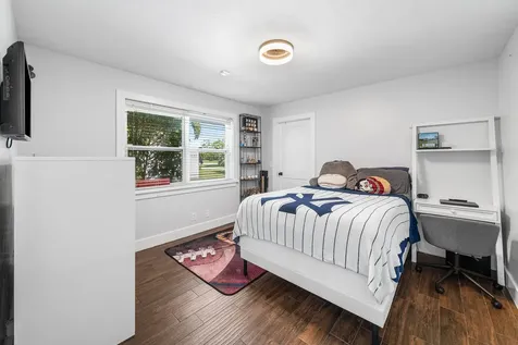 916 SW 37th Court Boynton Beach FL 33435