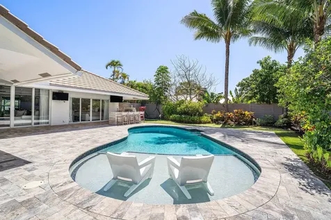 916 SW 37th Court Boynton Beach FL 33435