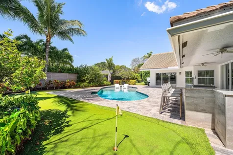 916 SW 37th Court Boynton Beach FL 33435