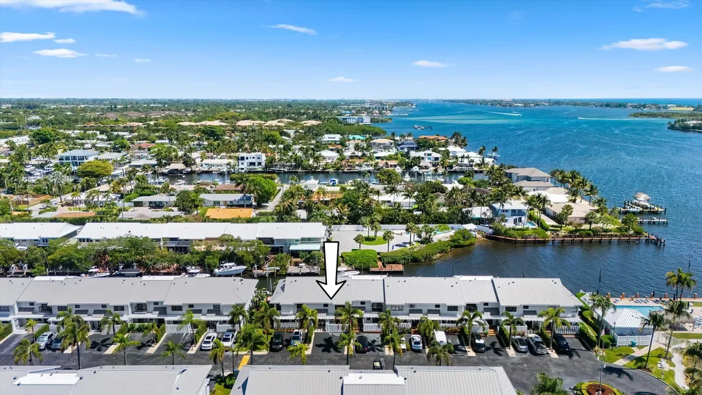 743 NE 12th Terrace Boynton Beach FL 33435