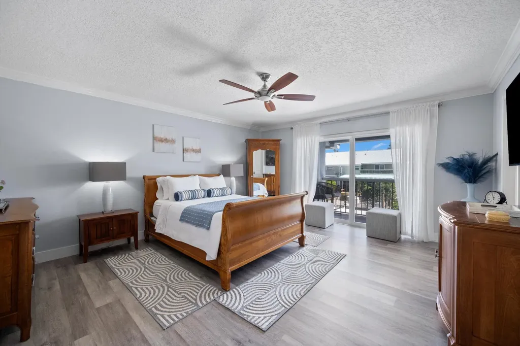 743 NE 12th Terrace Boynton Beach FL 33435