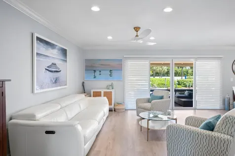 743 NE 12th Terrace Boynton Beach FL 33435