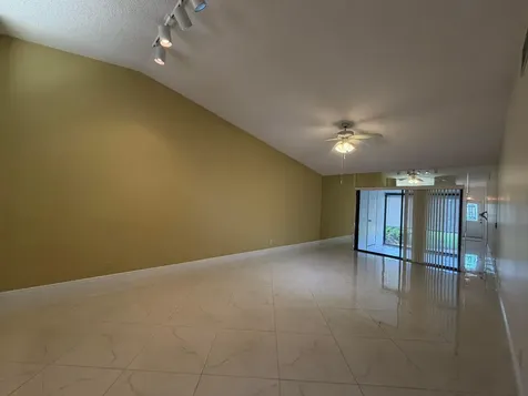809 Sky Pine Way Greenacres FL 33415