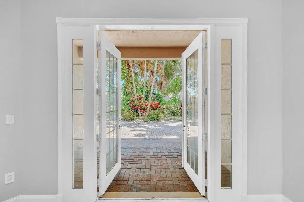 6581 Southport Drive Boynton Beach FL 33472