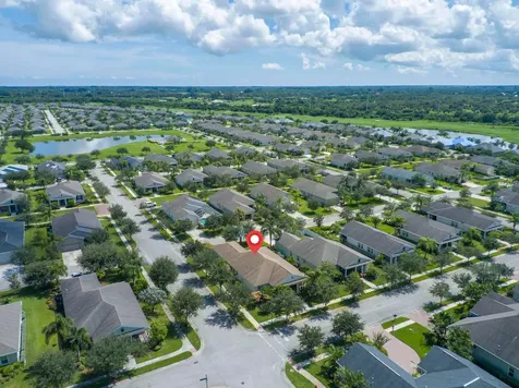1425 Bunker Court Vero Beach FL 32966