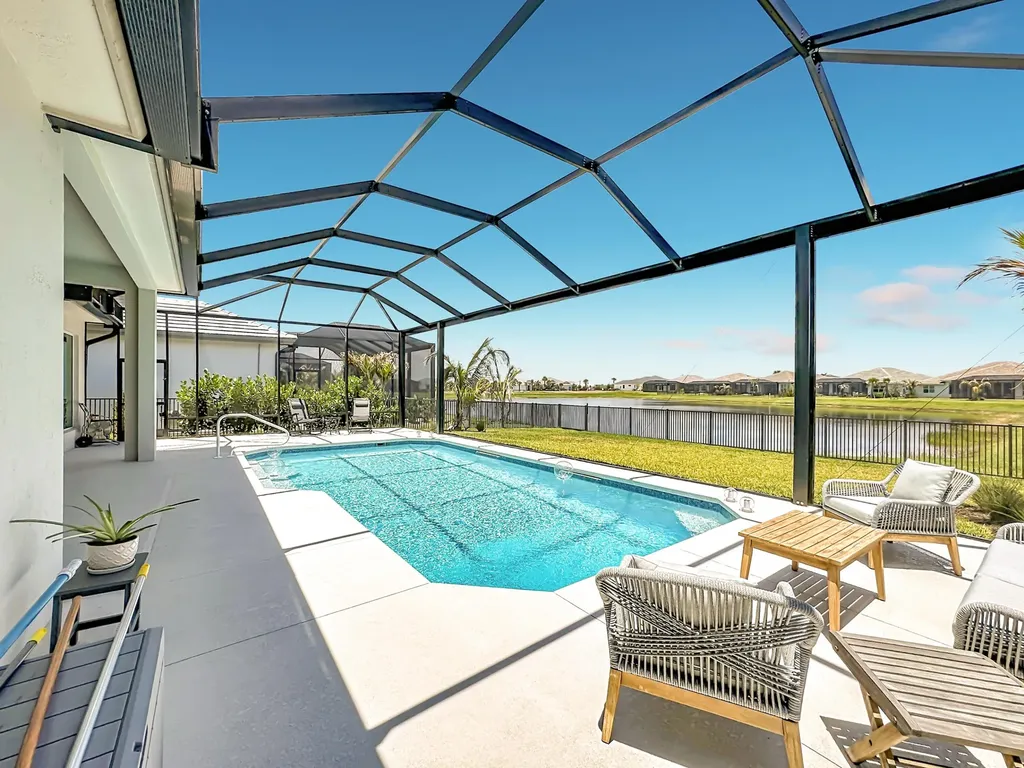 9244 SW Pinnacle Place Port St Lucie FL 34987