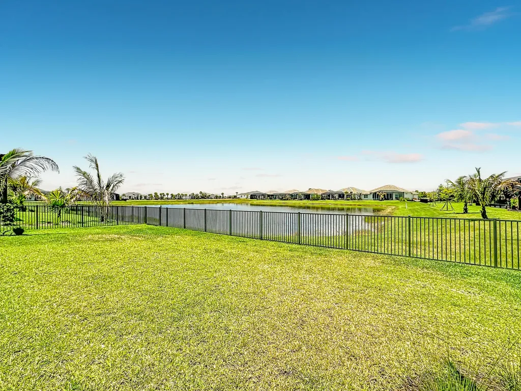 9244 SW Pinnacle Place Port St Lucie FL 34987
