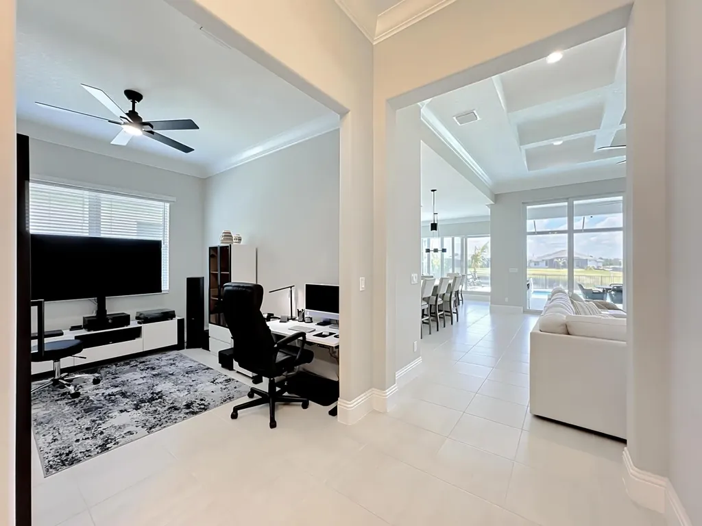 9244 SW Pinnacle Place Port St Lucie FL 34987