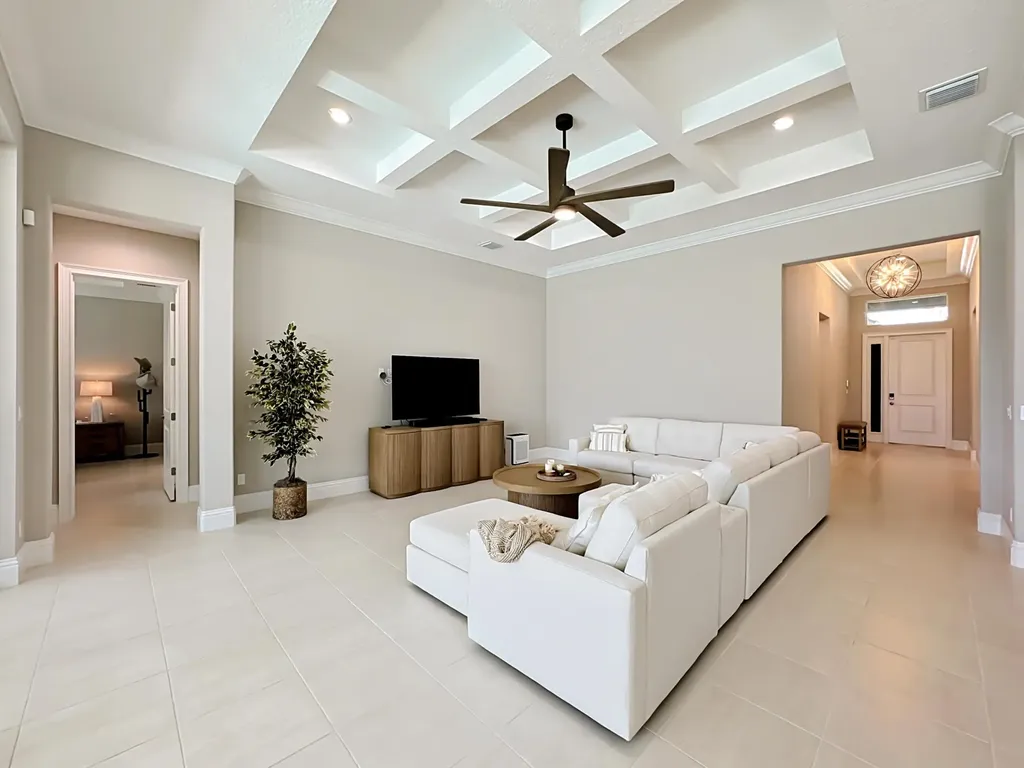 9244 SW Pinnacle Place Port St Lucie FL 34987