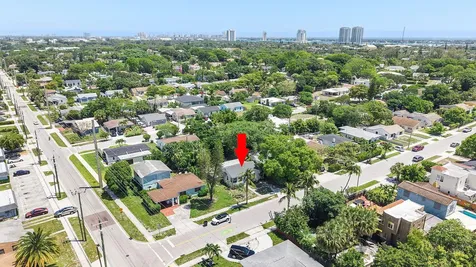 961 32nd Street West Palm Beach FL 33407