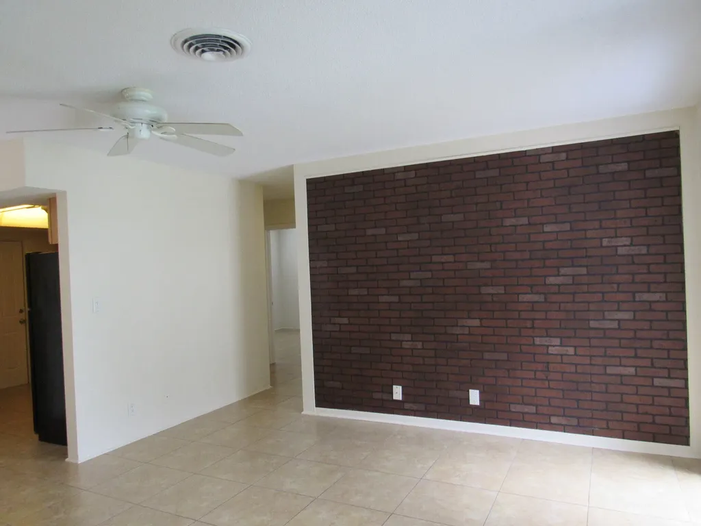 1911 NE 27th Court Lighthouse Point FL 33064