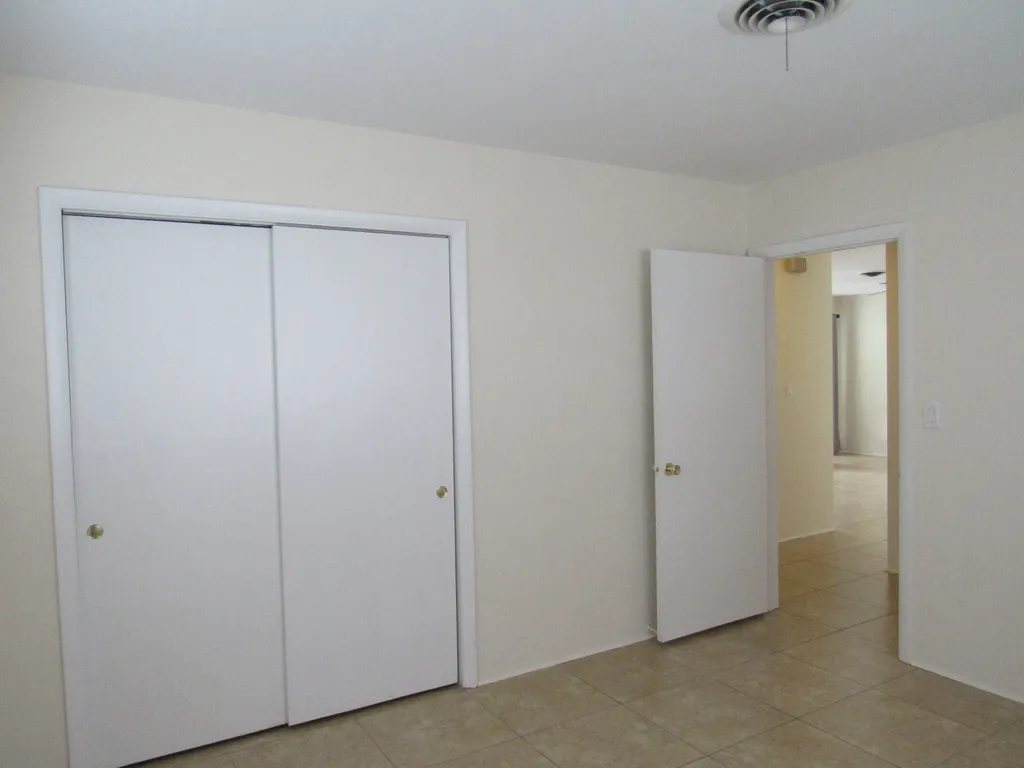 1911 NE 27th Court Lighthouse Point FL 33064