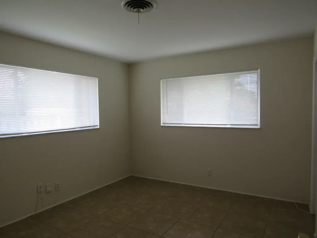 1911 NE 27th Court Lighthouse Point FL 33064