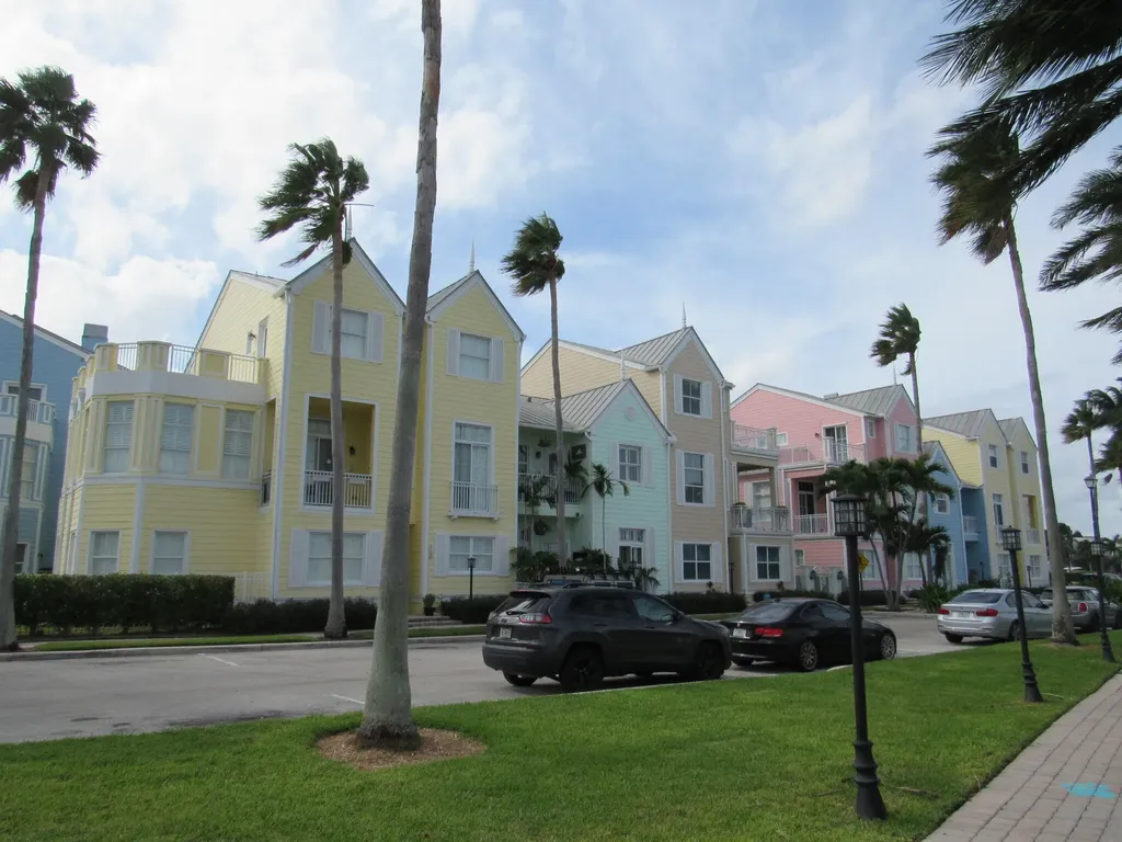 1911 NE 27th Court Lighthouse Point FL 33064