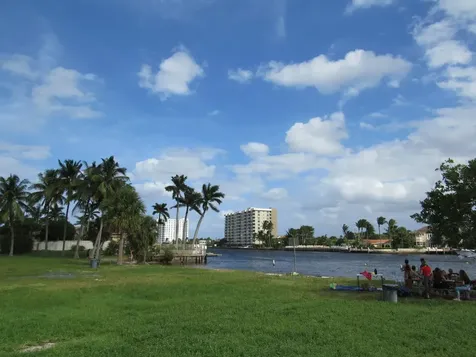 1911 NE 27th Court Lighthouse Point FL 33064