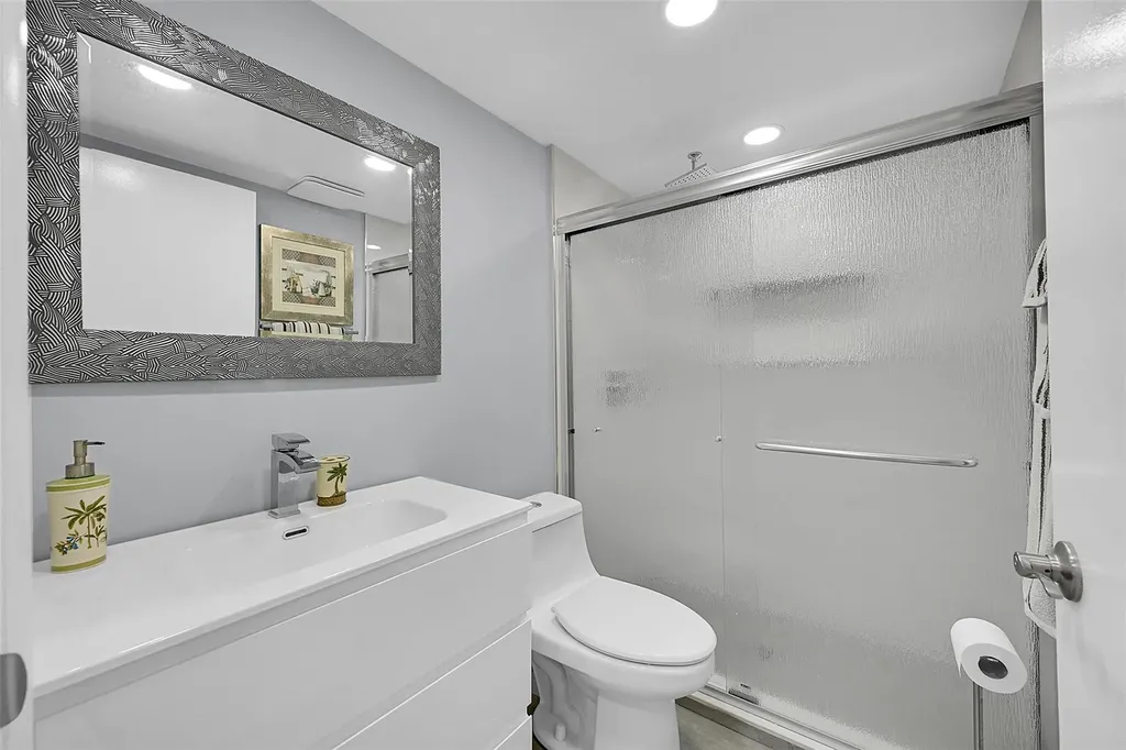 964 Normandy Trail Delray Beach FL 33484