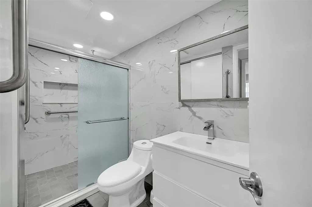964 Normandy Trail Delray Beach FL 33484