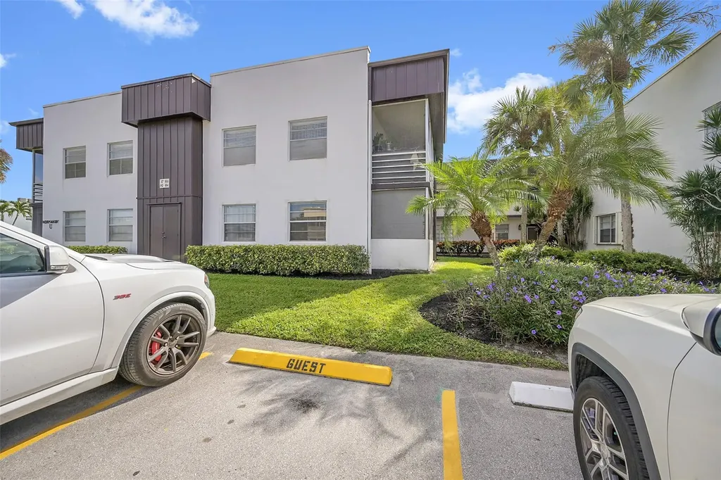 964 Normandy Trail Delray Beach FL 33484