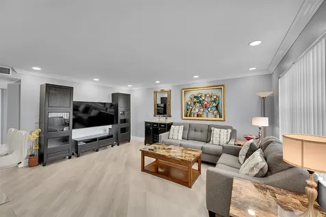 964 Normandy Trail Delray Beach FL 33484
