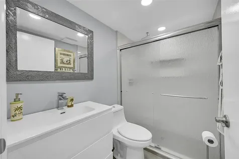 964 Normandy Trail Delray Beach FL 33484