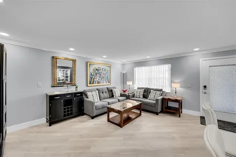 964 Normandy Trail Delray Beach FL 33484