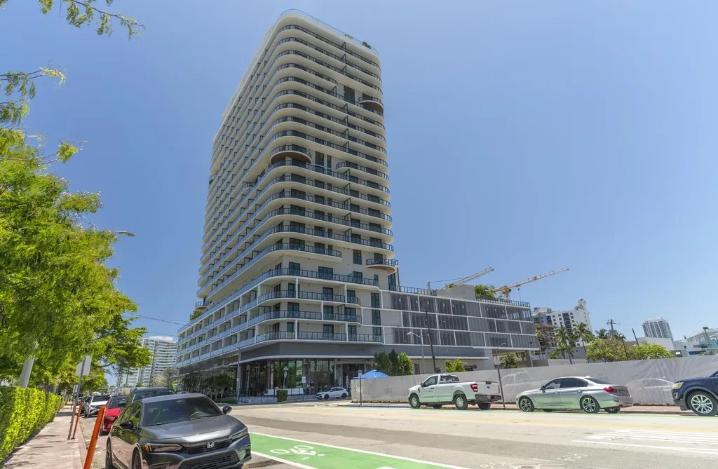 580 72nd Street Miami Beach FL 33141